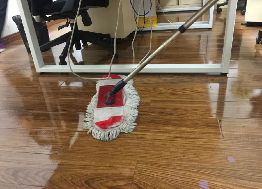 黄龙县木地板保洁案例