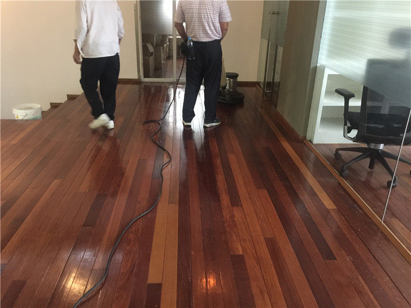 黄龙县地面清洗案例